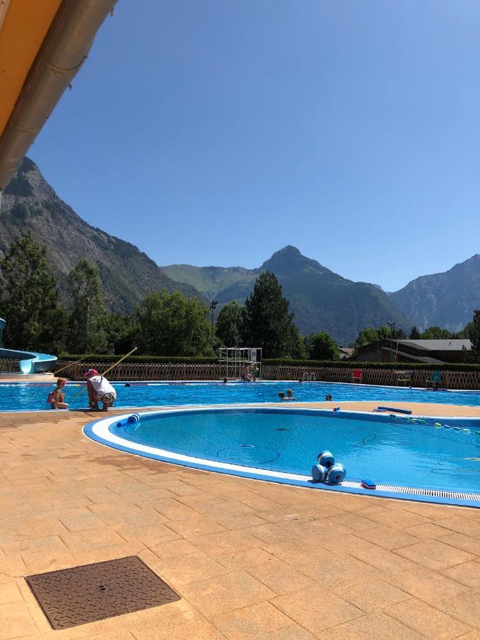 La Maison De La Montagne Le Bourg-dʼOisans Екстериор снимка
